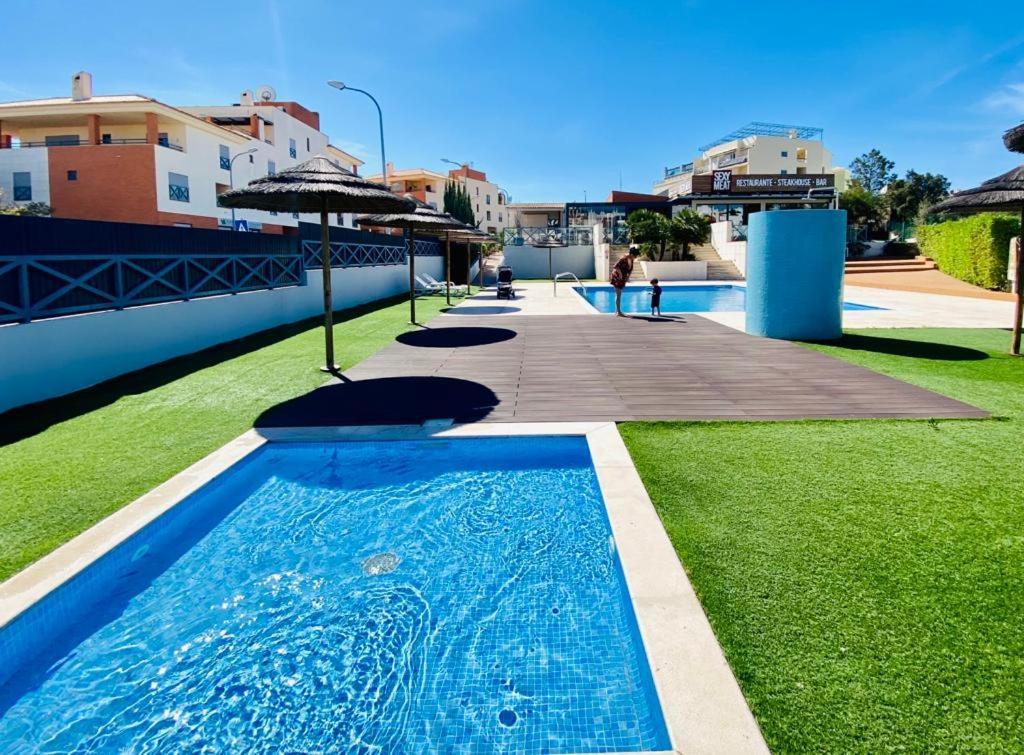 Corcovada, Sunny And Bright T1 With Large Terrace, Albufeira Daire Dış mekan fotoğraf